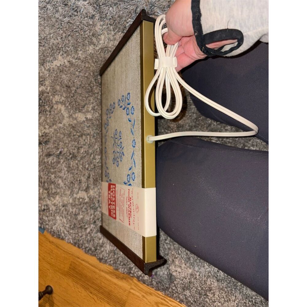 Vintage Mid-Century Blue Floral Electric Food Warmer Tray 
- BRAND: Warm-o-Tray - Picture 6 of 11